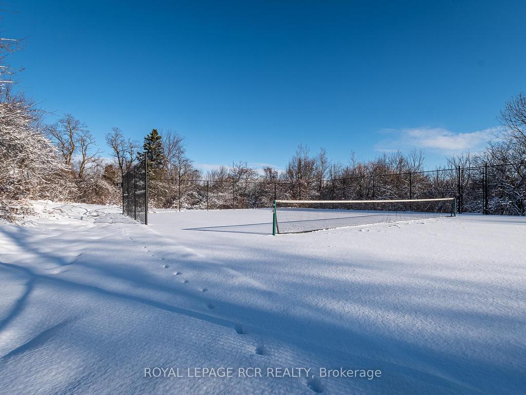 









838742


4th

Line East,
Mulmur,




ON
L9V 0J7

