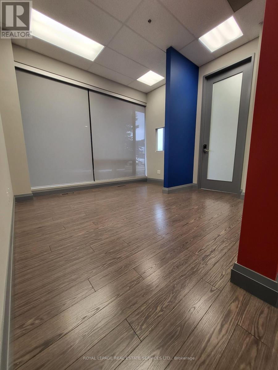 












10 - 80 GALAXY BOULEVARD

,
Toronto,




Ontario
M9W4Y8

