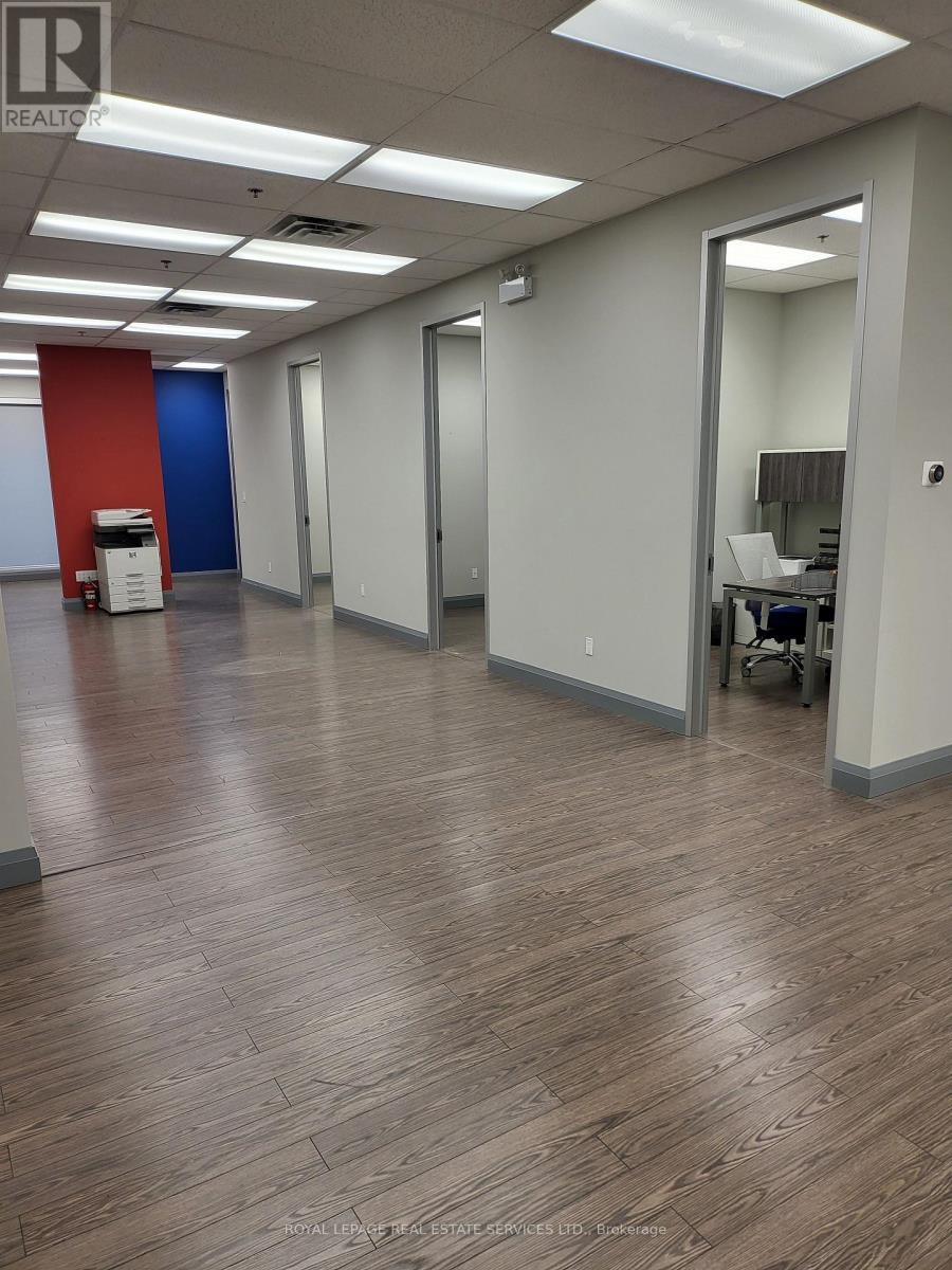 












10 - 80 GALAXY BOULEVARD

,
Toronto,




Ontario
M9W4Y8

