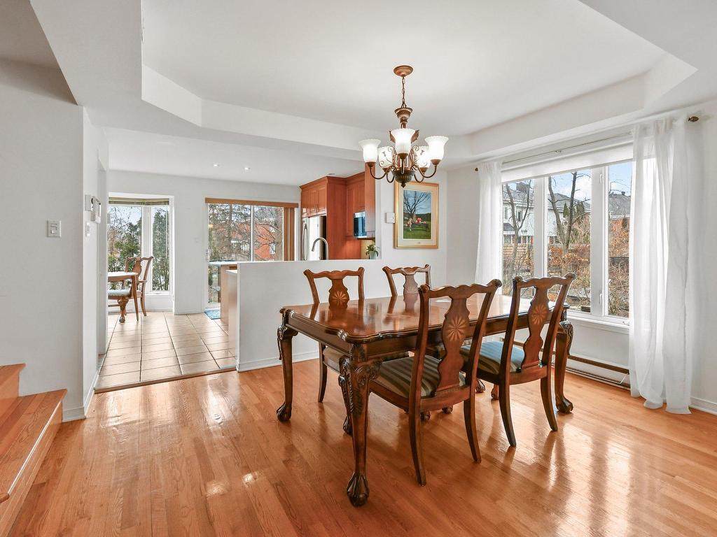









862


Av. d'Isère

,
Saint-Lambert,




QC
J4S1Z1


