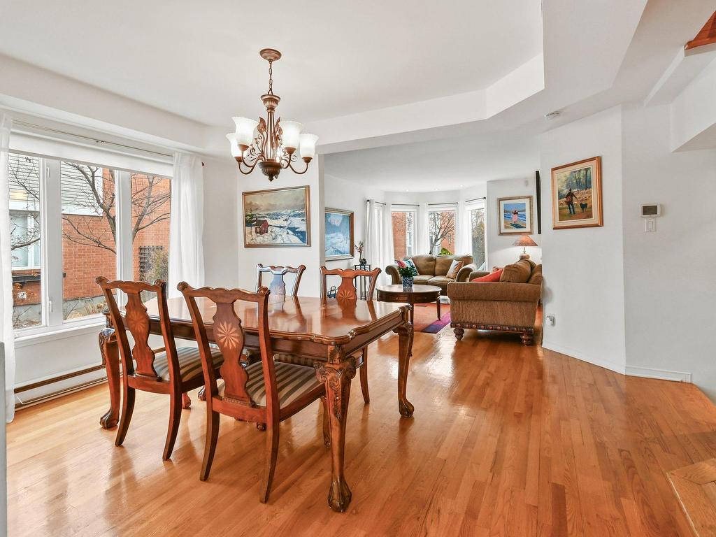 









862


Av. d'Isère

,
Saint-Lambert,




QC
J4S1Z1

