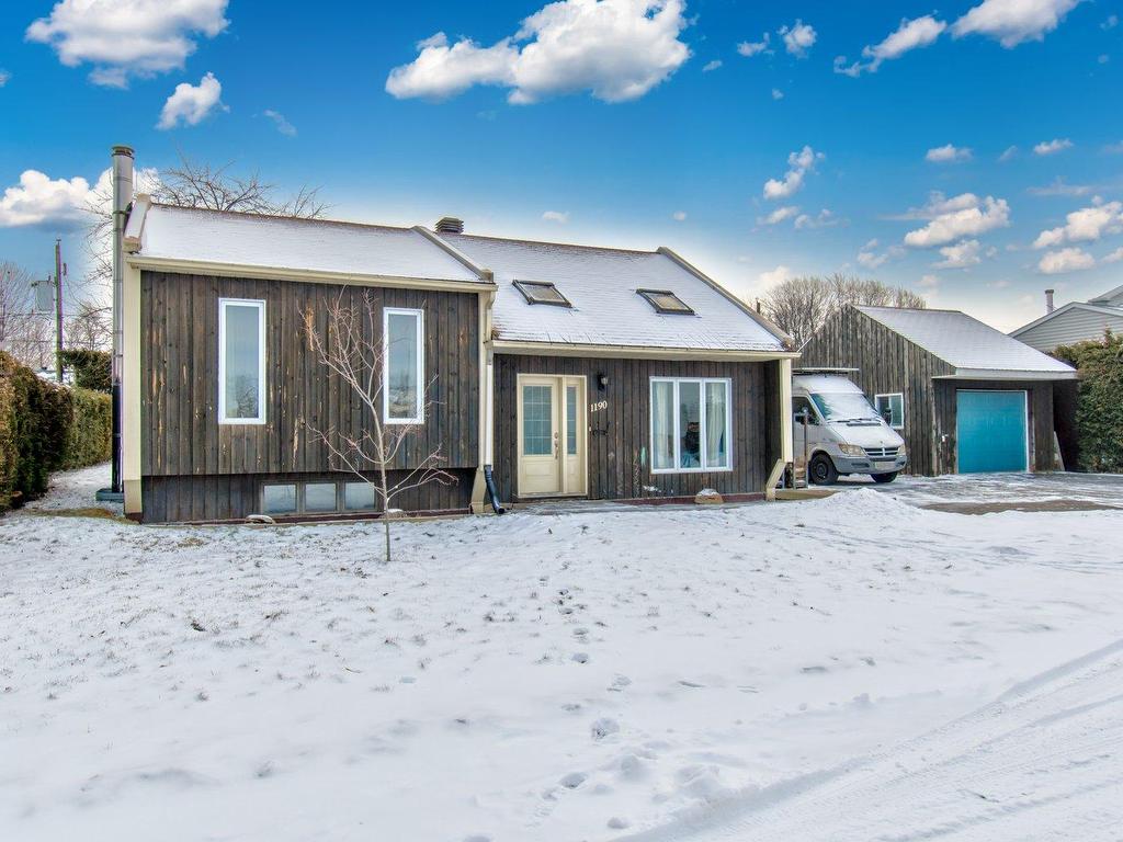 









1190


Rue des Bouleaux

,
Contrecoeur,




QC
J0L1C0

