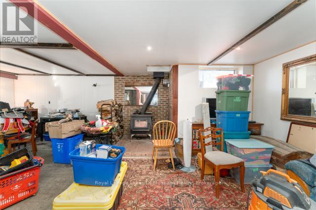 












1524 HEKKLA ROAD

,
Muskoka Lakes (Cardwell),




Ontario
P0C1J0

