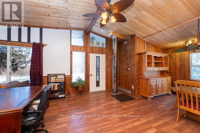 












1524 HEKKLA ROAD

,
Muskoka Lakes (Cardwell),




Ontario
P0C1J0

