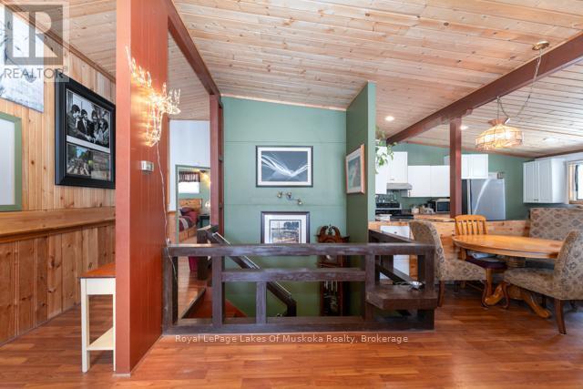 












1524 HEKKLA ROAD

,
Muskoka Lakes (Cardwell),




Ontario
P0C1J0

