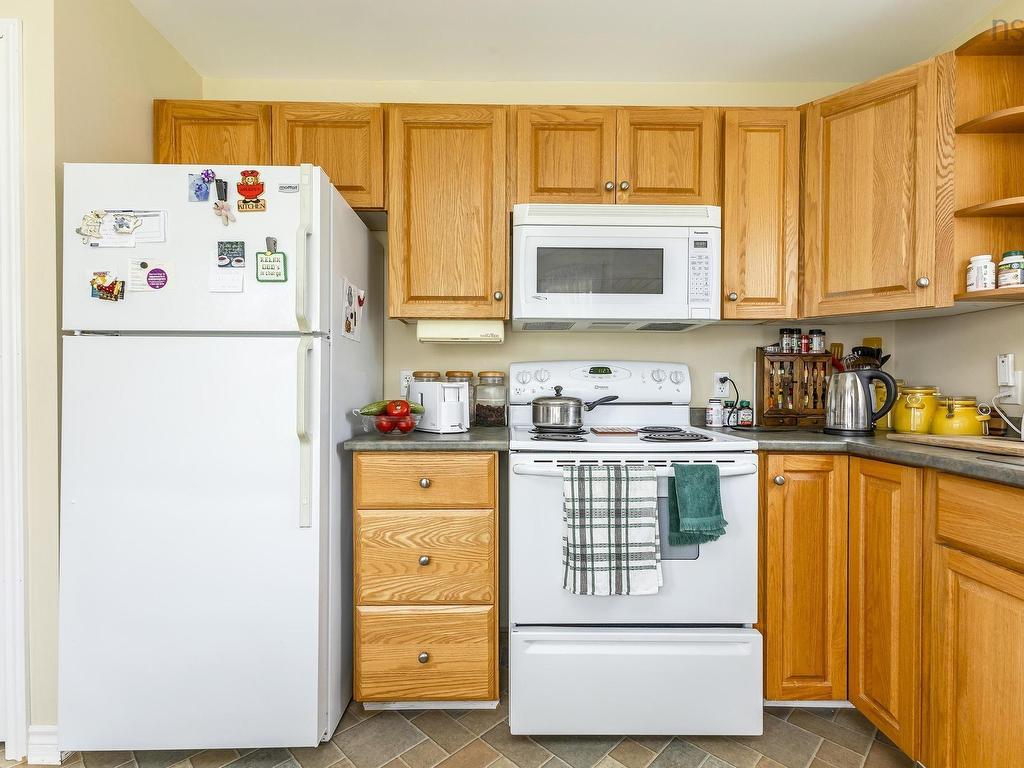 












494 Pictou Road

,
Valley,




NS
B2N 2V1

