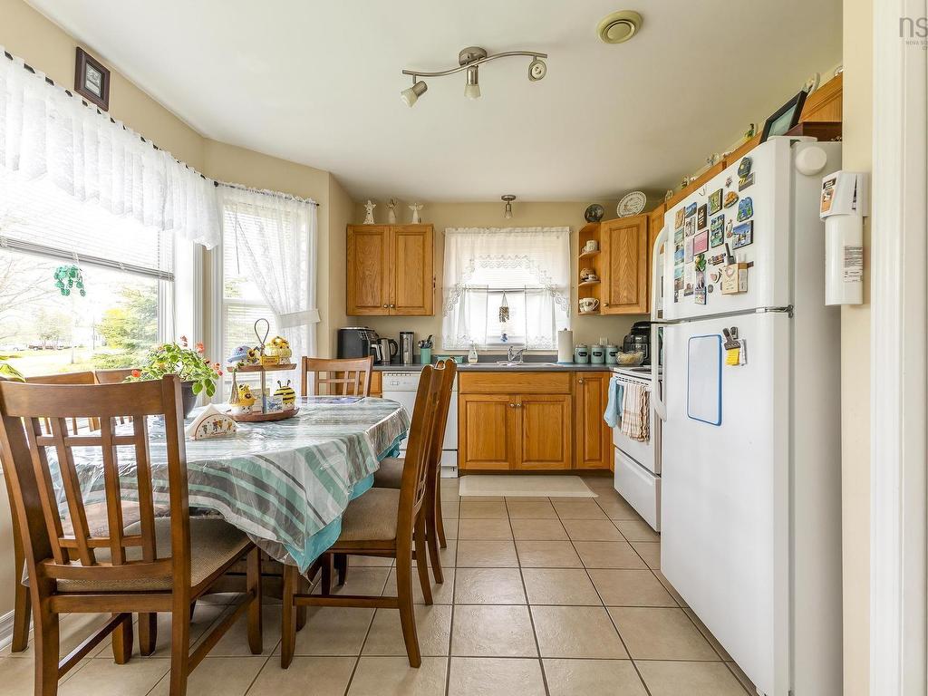 












494 Pictou Road

,
Valley,




NS
B2N 2V1

