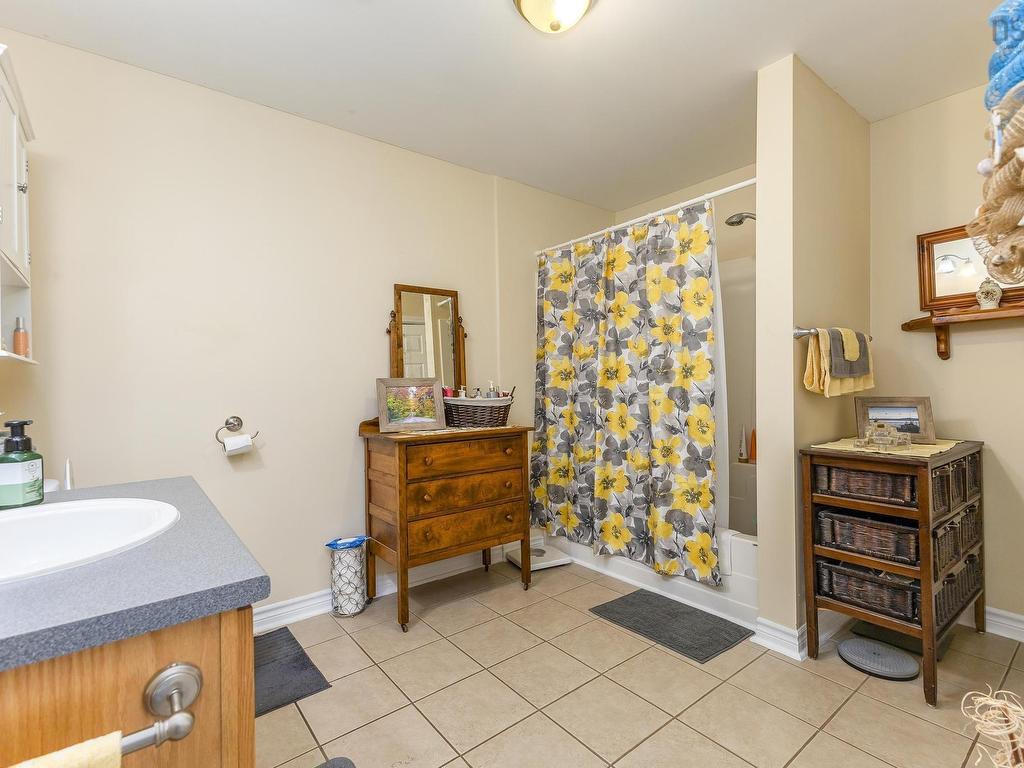 












494 Pictou Road

,
Valley,




NS
B2N 2V1

