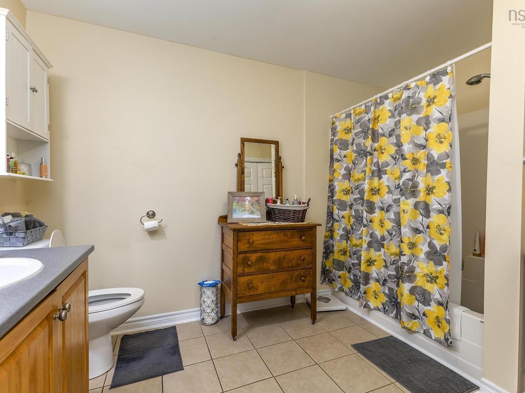 












494 Pictou Road

,
Valley,




NS
B2N 2V1

