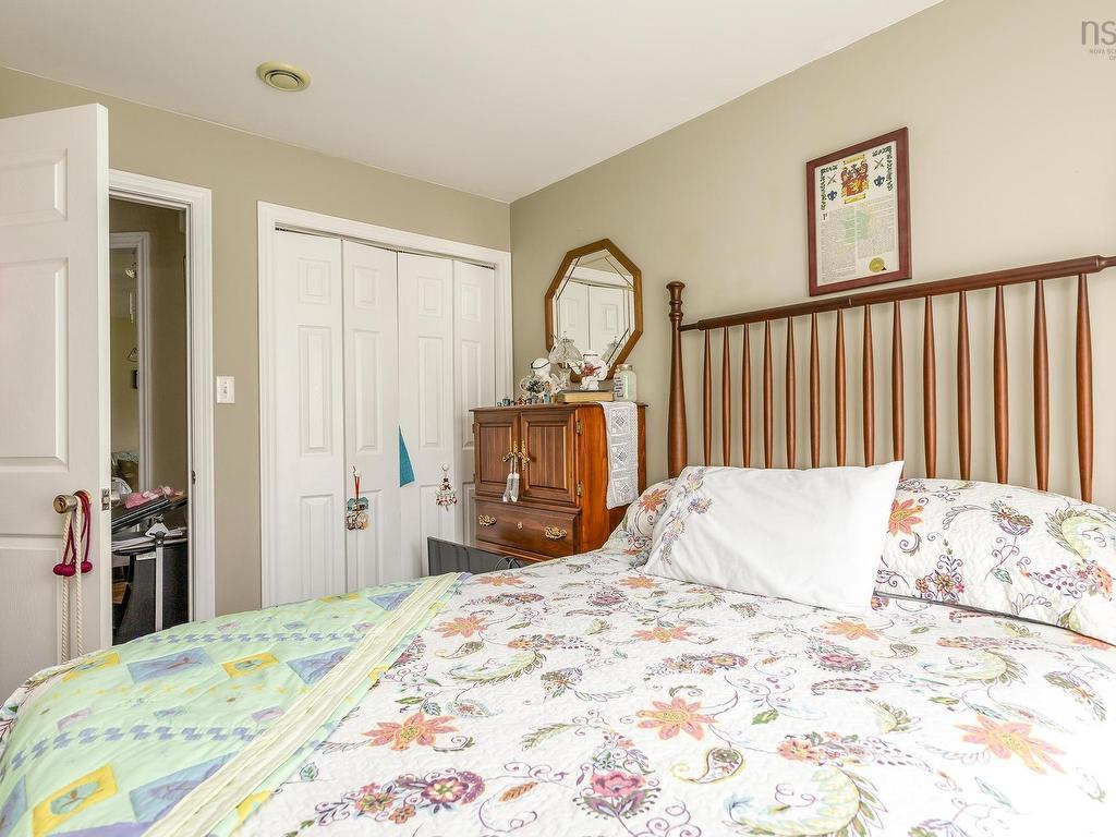 












494 Pictou Road

,
Valley,




NS
B2N 2V1

