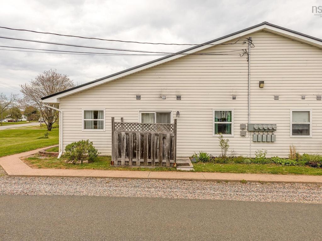 












494 Pictou Road

,
Valley,




NS
B2N 2V1

