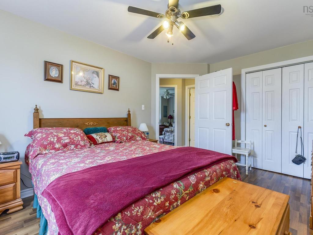 












494 Pictou Road

,
Valley,




NS
B2N 2V1

