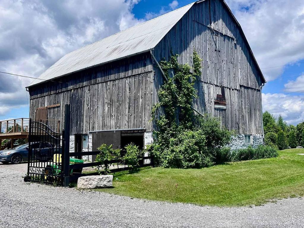 









31


Blue Bay

Lane,
Kawartha Lakes,




ON
K0M 1N0


