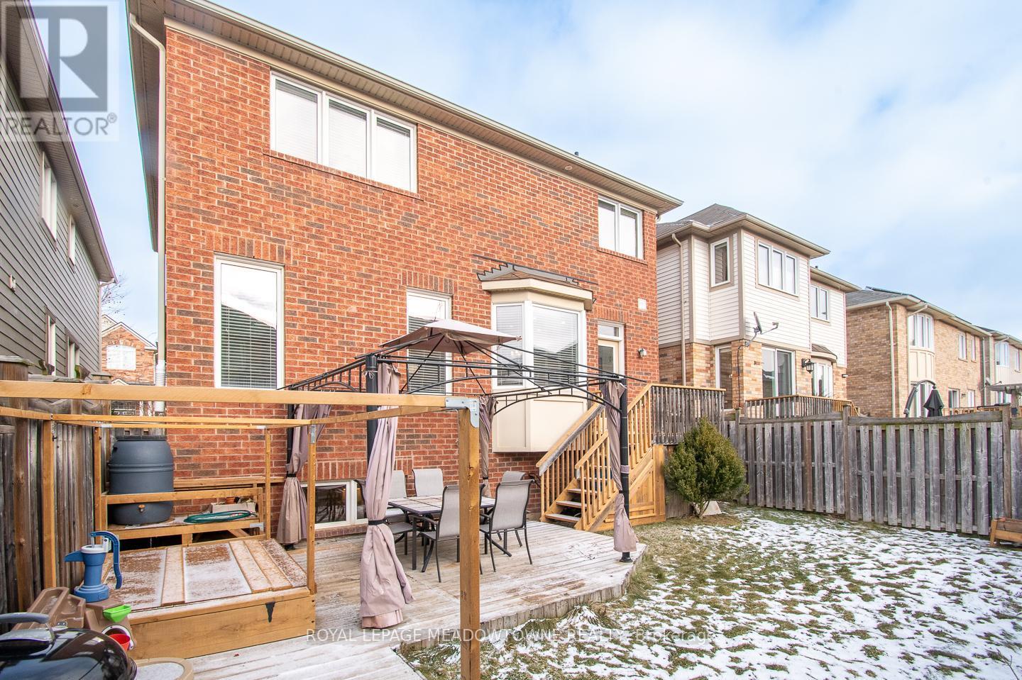 












348 TONELLI LANE

,
Milton,




Ontario
L9T0N4

