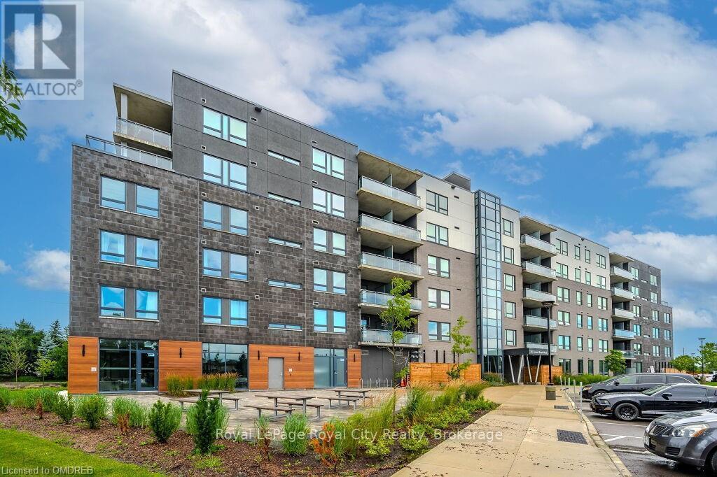 












503 - 26 LOWES ROAD

,
Guelph (Clairfields/Hanlon Business Park),




Ontario
N1G4X2

