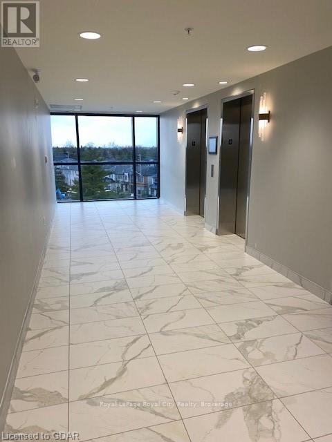 












503 - 26 LOWES ROAD

,
Guelph (Clairfields/Hanlon Business Park),




Ontario
N1G4X2

