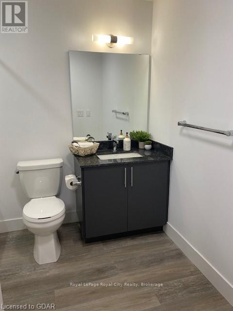 












503 - 26 LOWES ROAD

,
Guelph (Clairfields/Hanlon Business Park),




Ontario
N1G4X2

