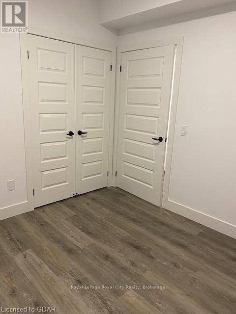 












503 - 26 LOWES ROAD

,
Guelph (Clairfields/Hanlon Business Park),




Ontario
N1G4X2

