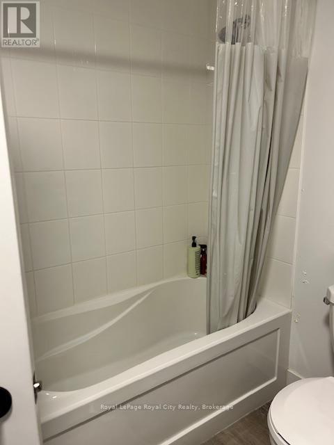 












503 - 26 LOWES ROAD

,
Guelph (Clairfields/Hanlon Business Park),




Ontario
N1G4X2

