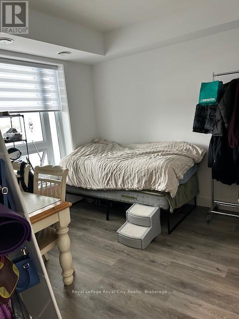 












503 - 26 LOWES ROAD

,
Guelph (Clairfields/Hanlon Business Park),




Ontario
N1G4X2

