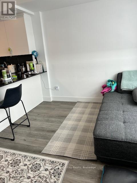 












503 - 26 LOWES ROAD

,
Guelph (Clairfields/Hanlon Business Park),




Ontario
N1G4X2

