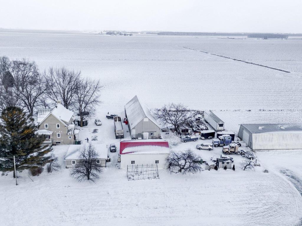 









8450


Rg de la Pointe-du-Jour

,
Saint-Hyacinthe,




QC
J2R1H8

