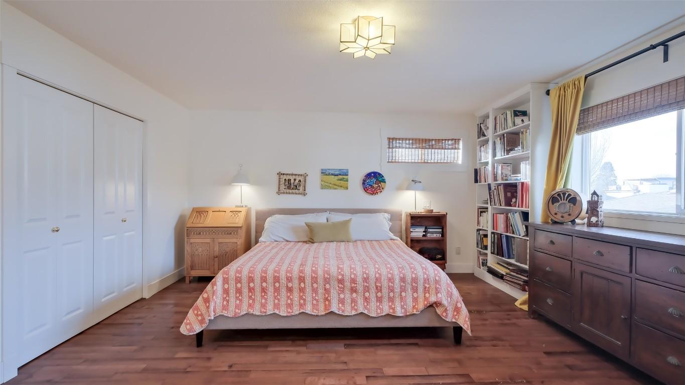 









1818


Bowes

Street,
Kelowna,




BC
V1Y 0B3


