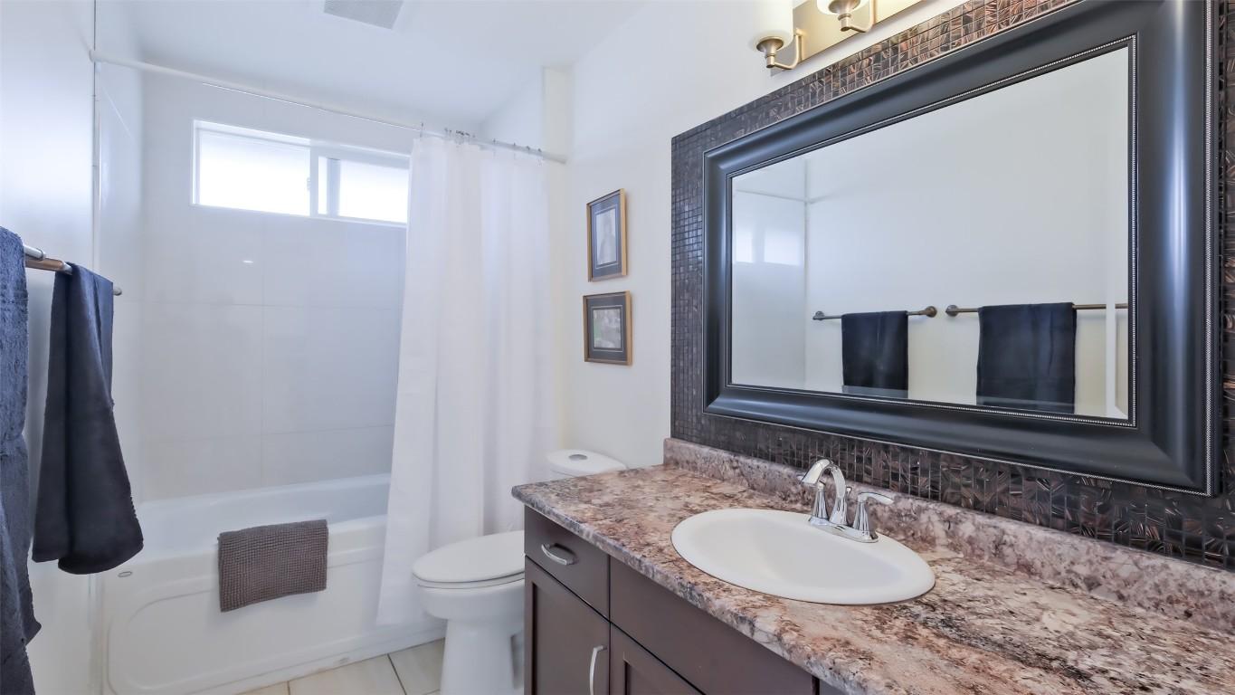 









1818


Bowes

Street,
Kelowna,




BC
V1Y 0B3

