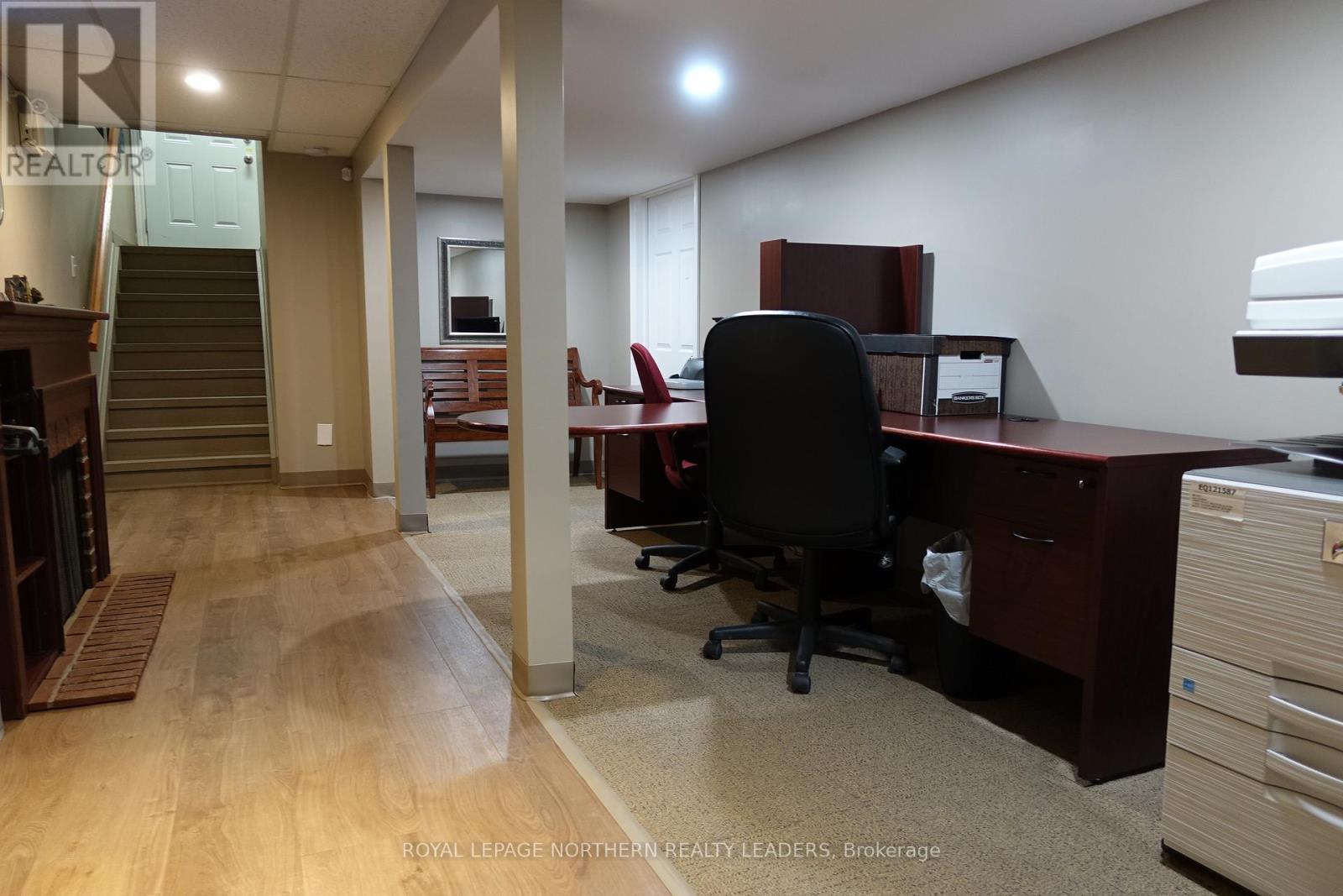 












650-654 RIVERSIDE DRIVE N

,
Timmins (MTJ - Main Area),




Ontario
P4N2G4

