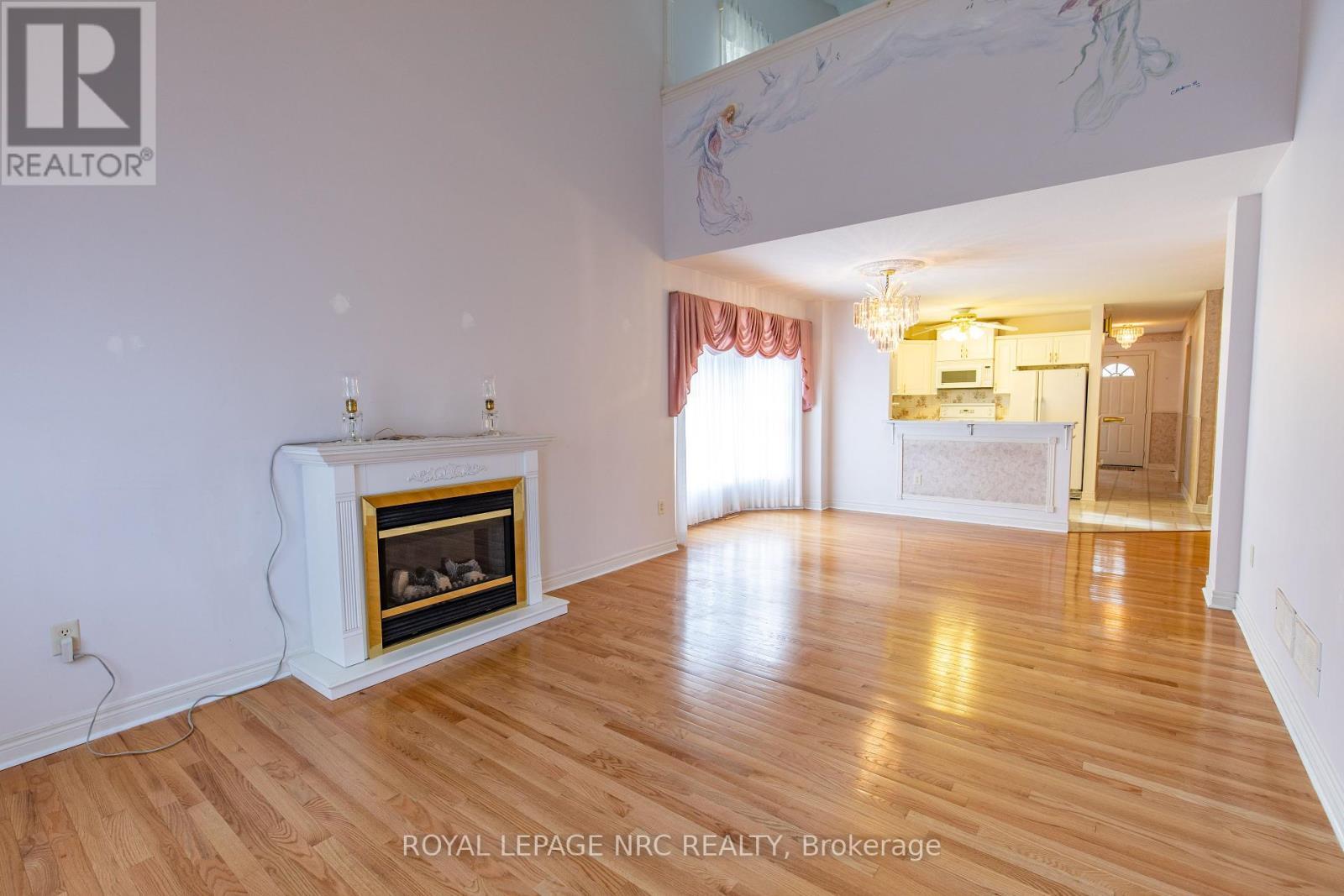 












23 PORTAL DRIVE

,
Port Colborne (Sugarloaf),




Ontario
L3K6G2

