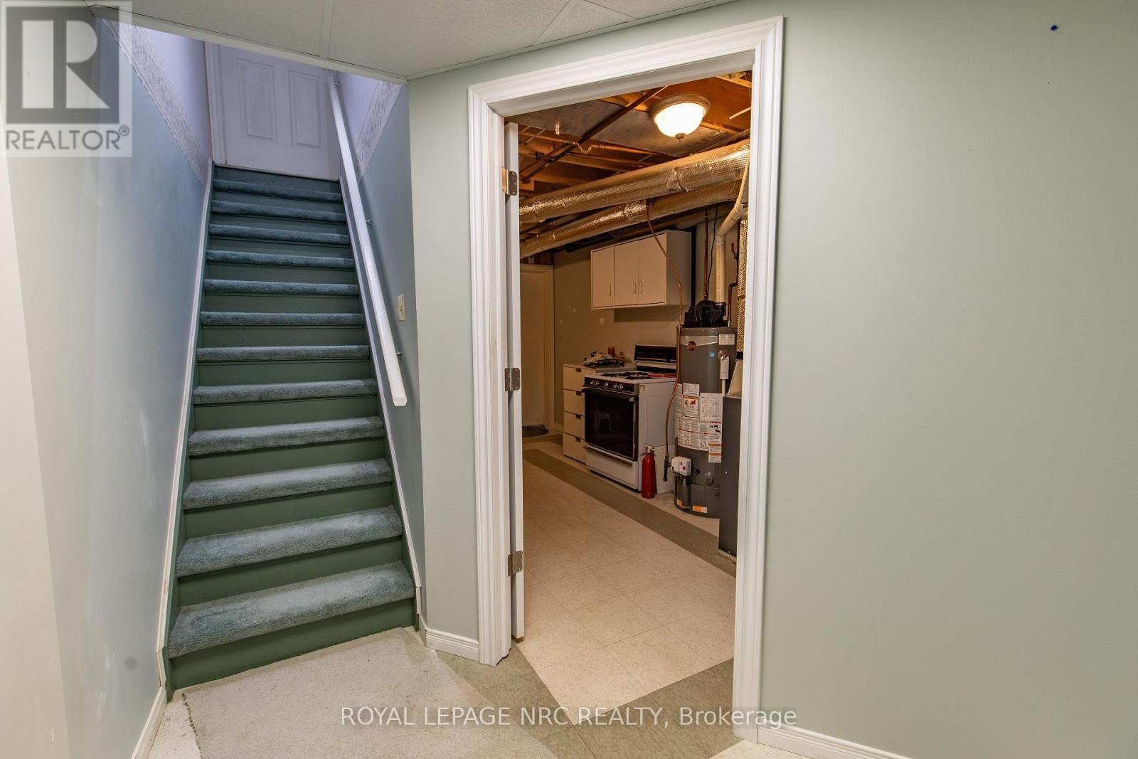 












23 PORTAL DRIVE

,
Port Colborne (Sugarloaf),




Ontario
L3K6G2

