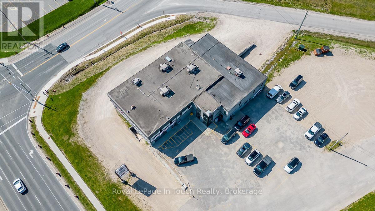 












105 - 9170 COUNTY RD. 93

,
Midland,




Ontario
L4R4K4

