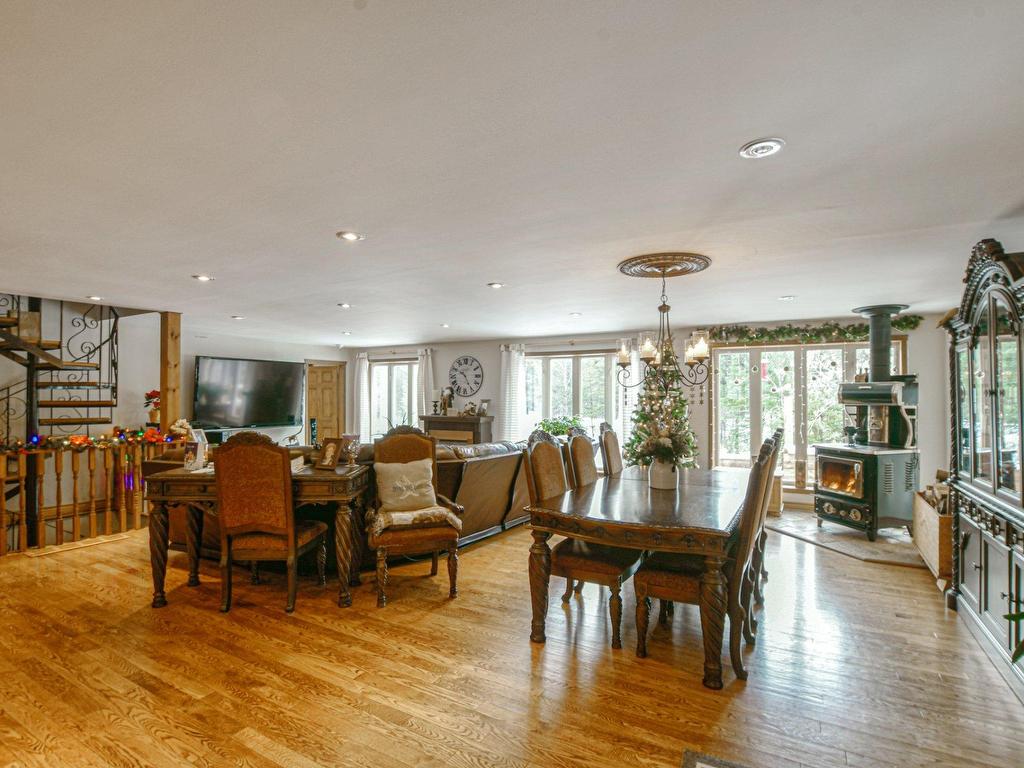 









1159


Ch. Notre-Dame

,
Sainte-Adèle,




QC
J8B1S4

