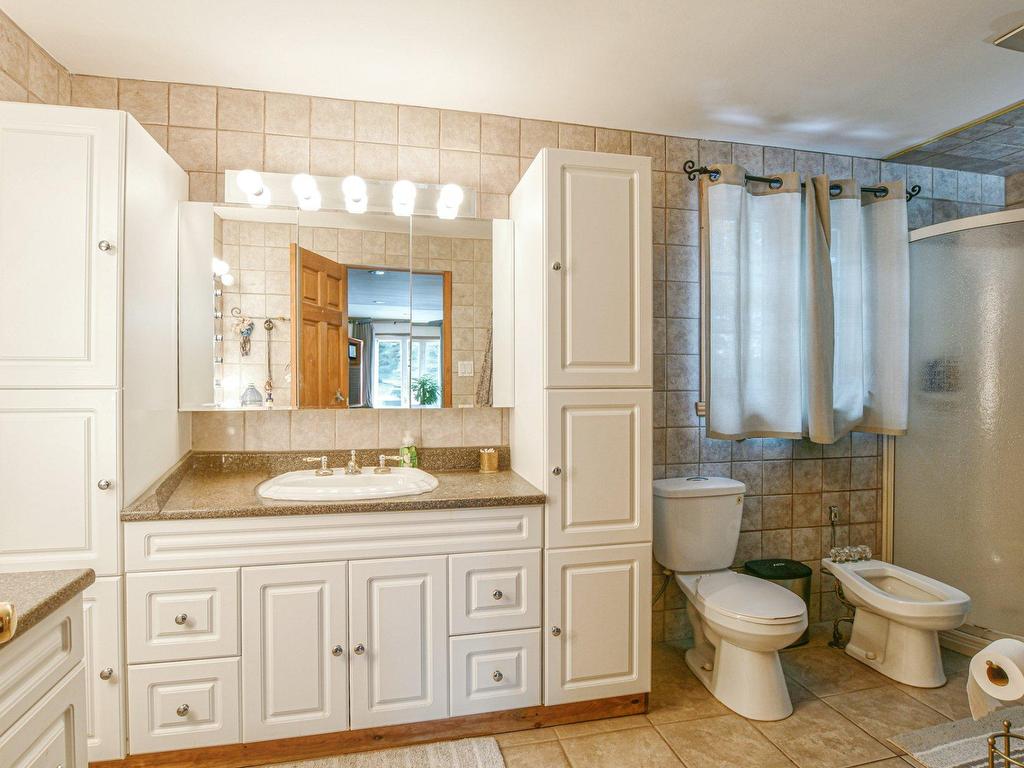 









1159


Ch. Notre-Dame

,
Sainte-Adèle,




QC
J8B1S4

