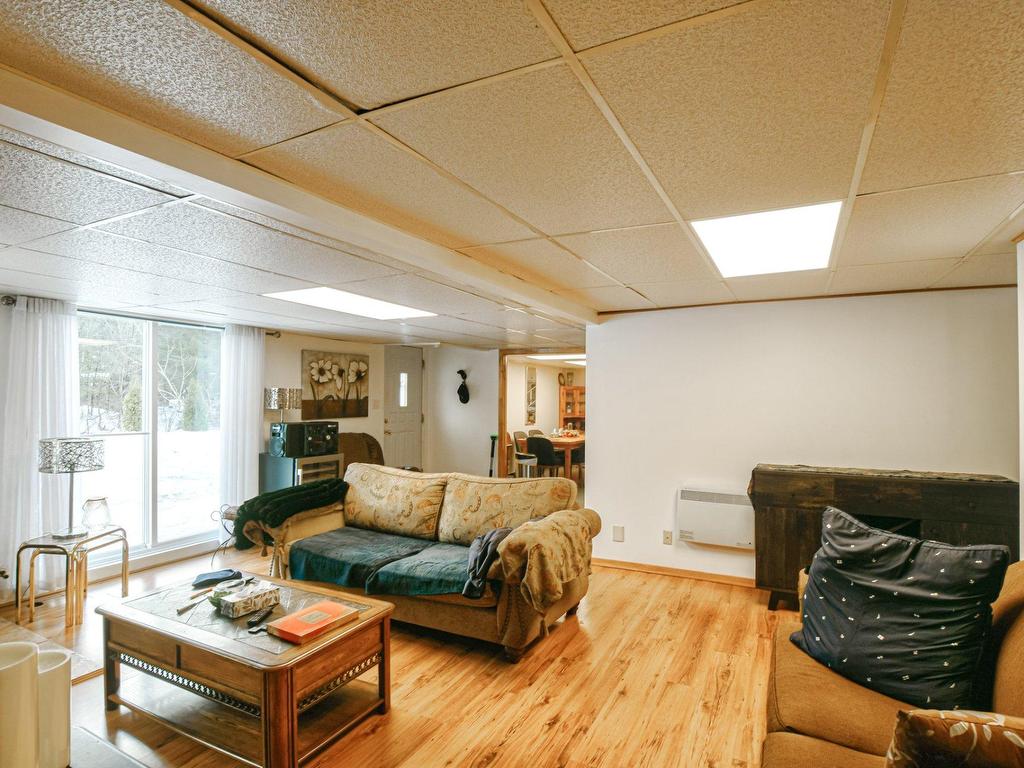 









1159


Ch. Notre-Dame

,
Sainte-Adèle,




QC
J8B1S4


