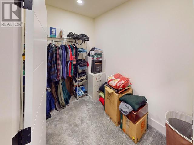 












5410 HEMLOCK STREET

,
Powell River,




British Columbia
V8A0T6

