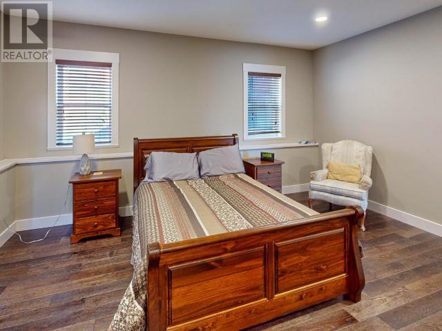 












5410 HEMLOCK STREET

,
Powell River,




British Columbia
V8A0T6

