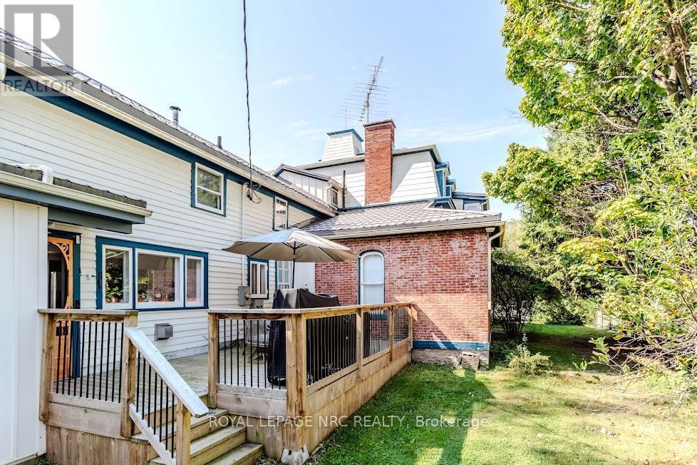 












348 RIDGE ROAD N

,
Fort Erie (Ridgeway),




Ontario
L0S1N0

