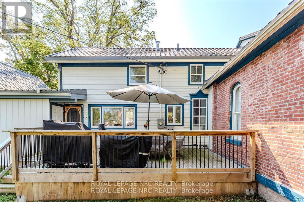












348 RIDGE ROAD N

,
Fort Erie (Ridgeway),




Ontario
L0S1N0

