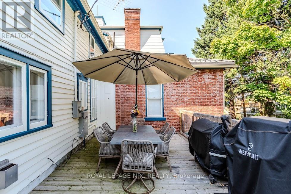 












348 RIDGE ROAD N

,
Fort Erie (Ridgeway),




Ontario
L0S1N0

