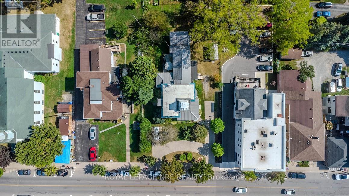 












348 RIDGE ROAD N

,
Fort Erie (Ridgeway),




Ontario
L0S1N0

