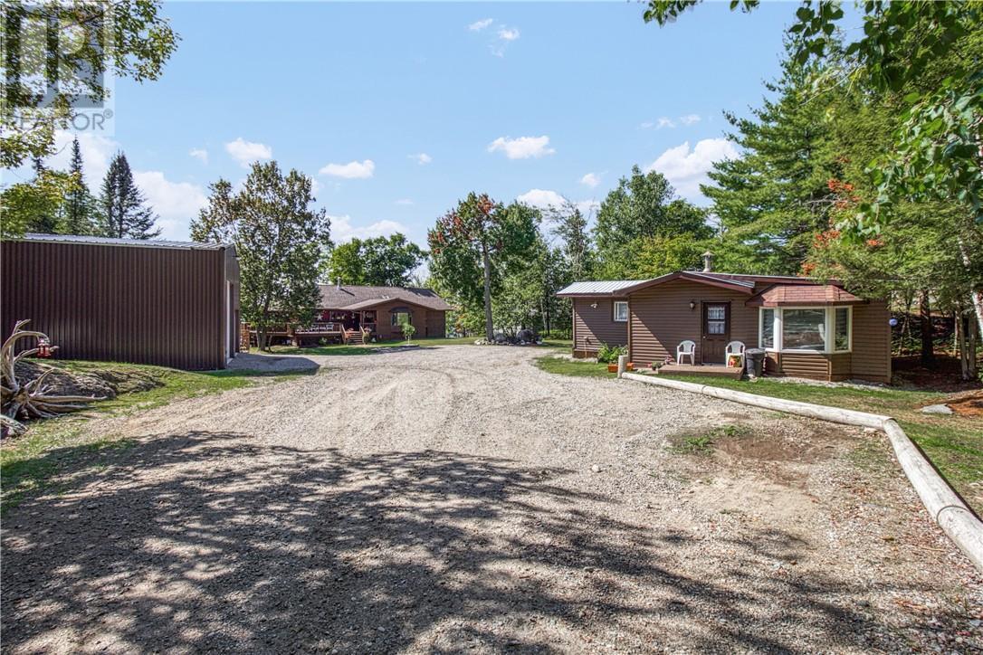 












1368 Bay of Islands Drive

,
Whitefish Falls,




Ontario
P5E0A6

