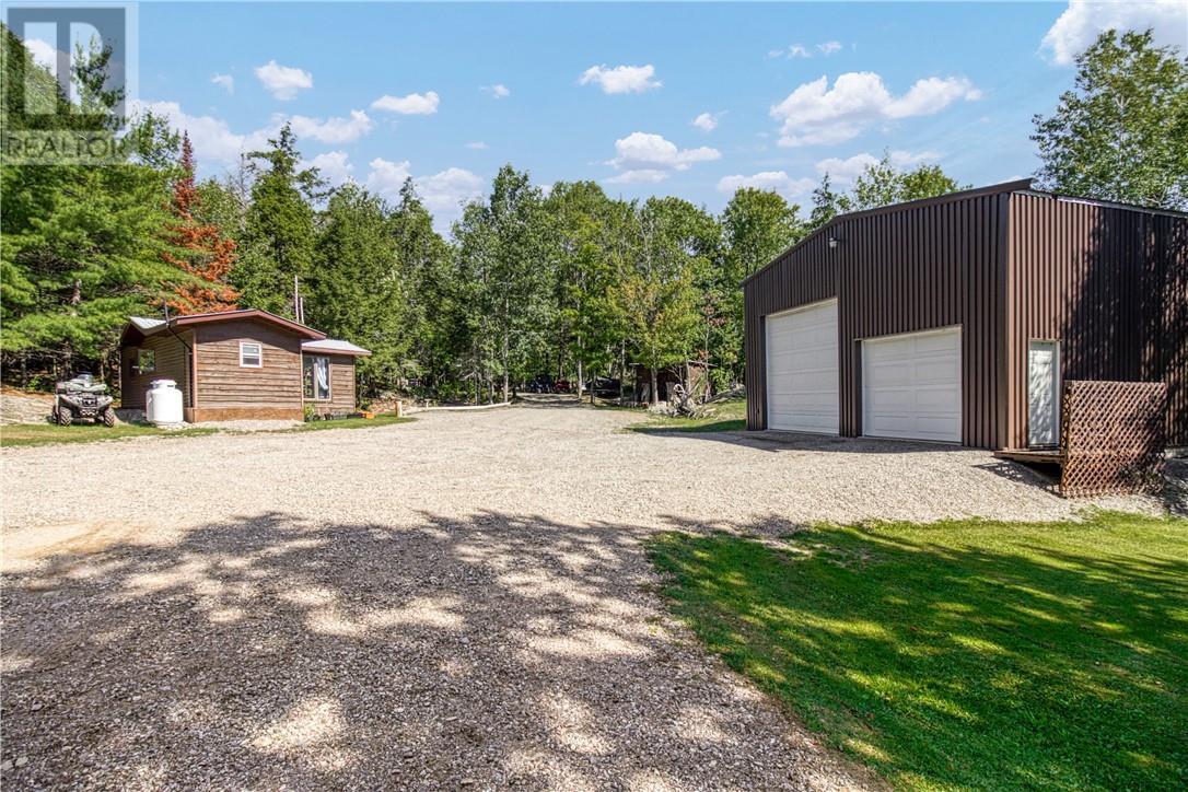 












1368 Bay of Islands Drive

,
Whitefish Falls,




Ontario
P5E0A6

