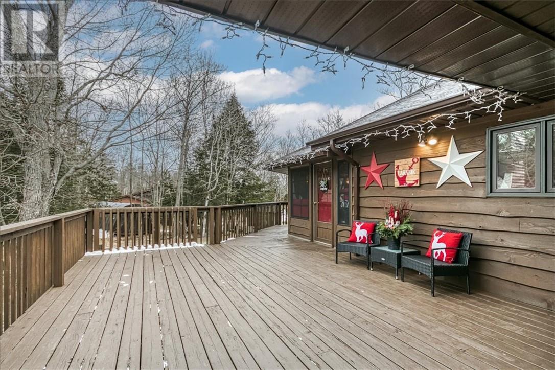












1368 Bay of Islands Drive

,
Whitefish Falls,




Ontario
P5E0A6

