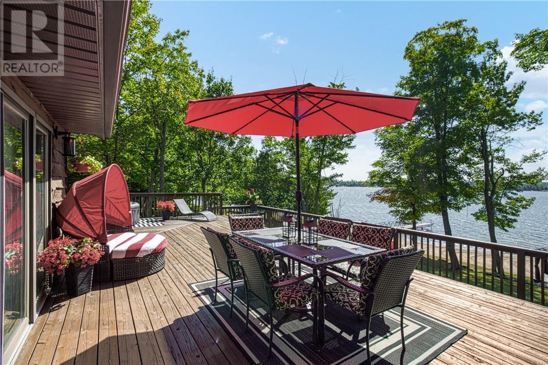 












1368 Bay of Islands Drive

,
Whitefish Falls,




Ontario
P5E0A6

