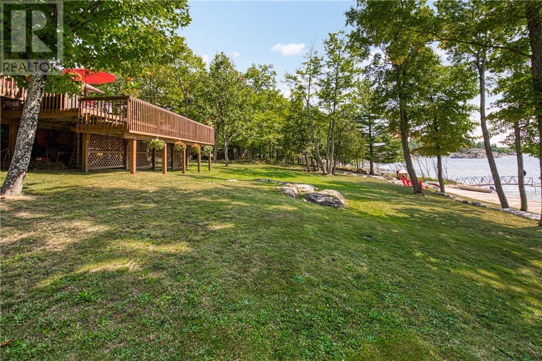 












1368 Bay of Islands Drive

,
Whitefish Falls,




Ontario
P5E0A6

