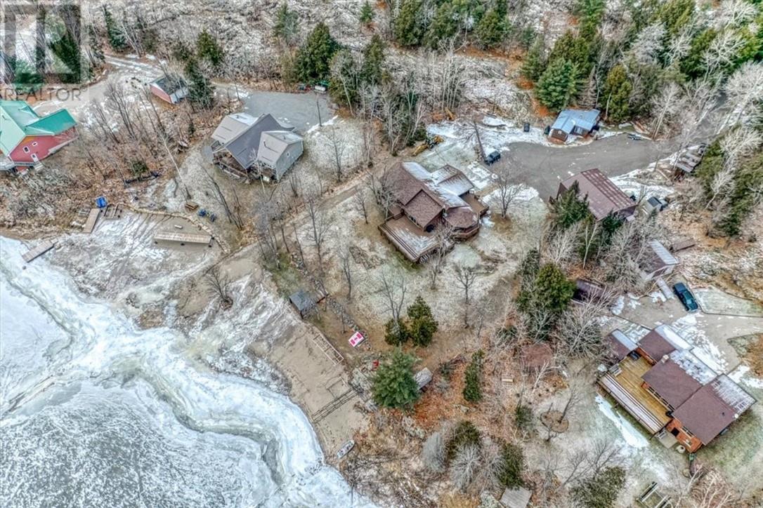 












1368 Bay of Islands Drive

,
Whitefish Falls,




Ontario
P5E0A6

