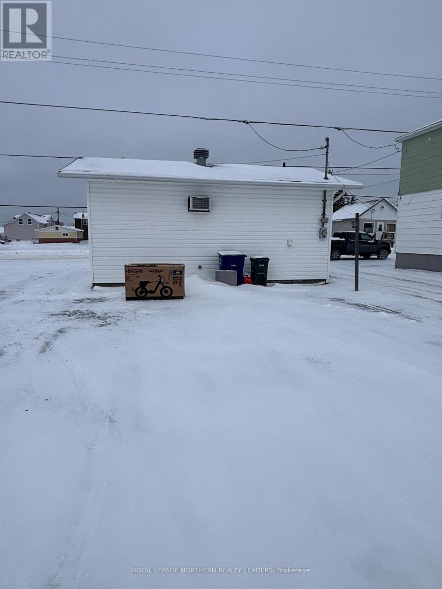 












189 MAIN STREET W

,
Smooth Rock Falls (SRF),




Ontario
P0L2B0

