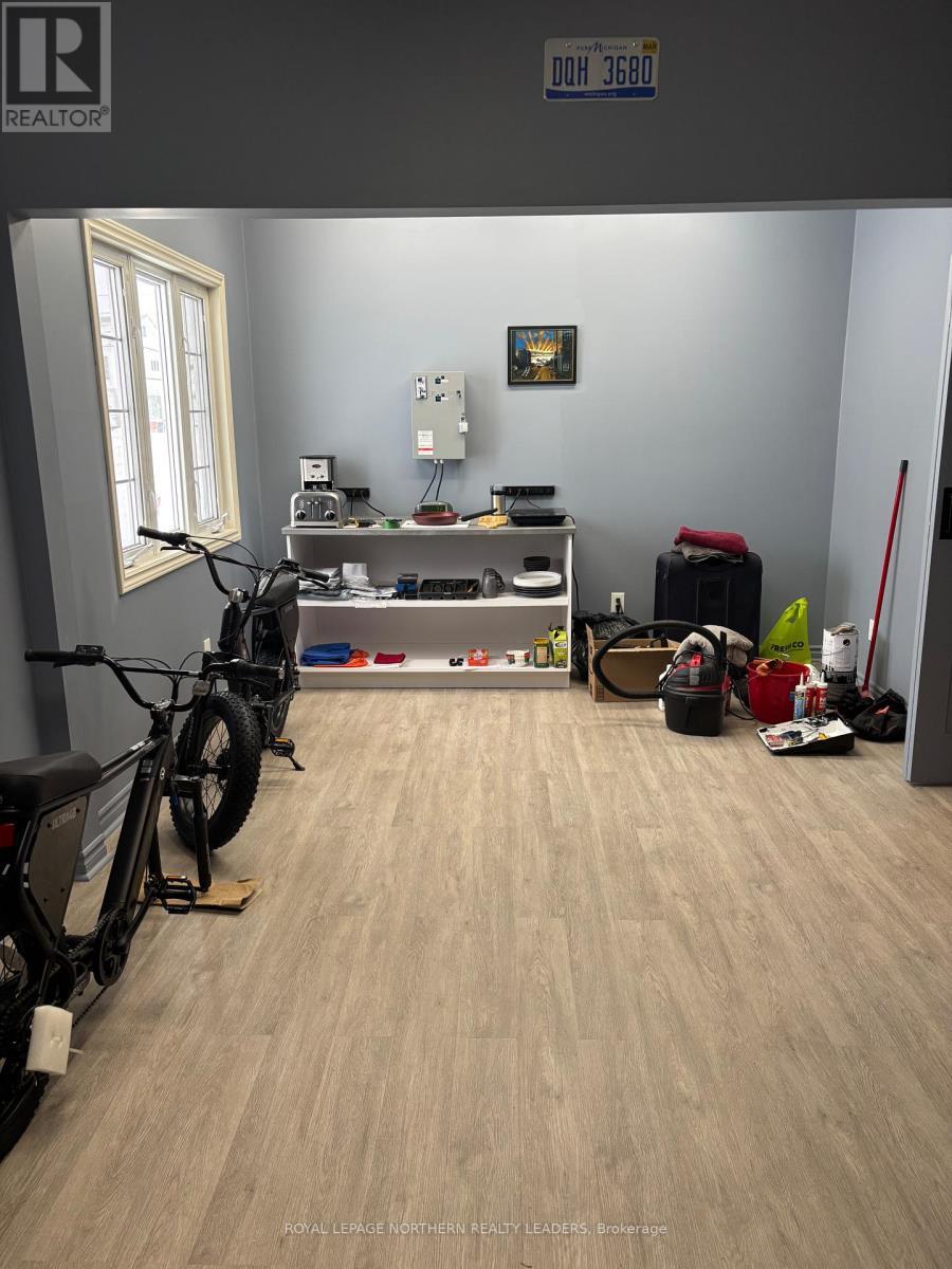 












189 MAIN STREET W

,
Smooth Rock Falls (SRF),




Ontario
P0L2B0

