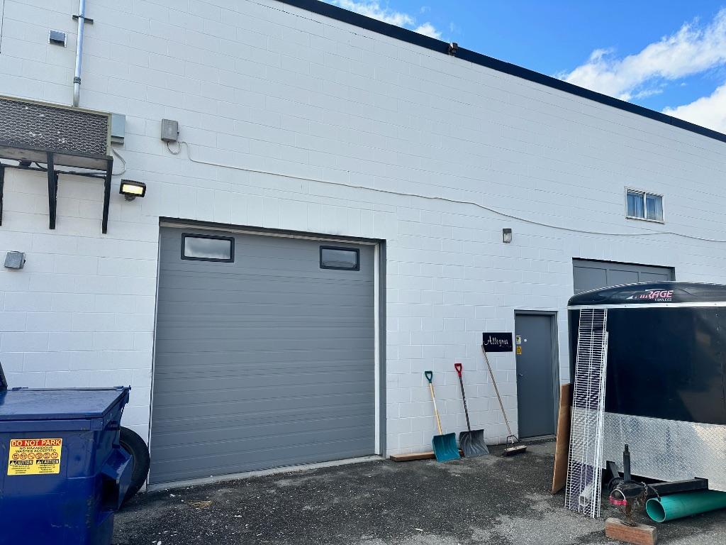 









2805


44

Avenue, B,
Vernon,




BC
V1T 7P4

